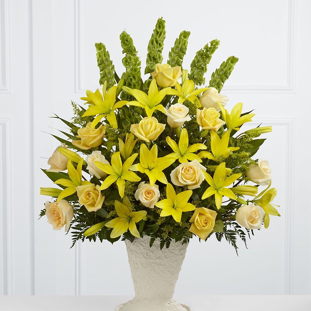 Golden Memories Arrangement – Happy Events By Euna, Metuchen NJ