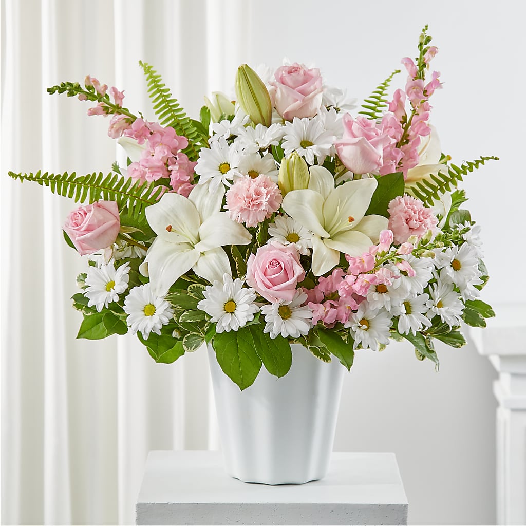 Soft Touch Tabletop Basket – Happy Events By Euna, Metuchen NJ