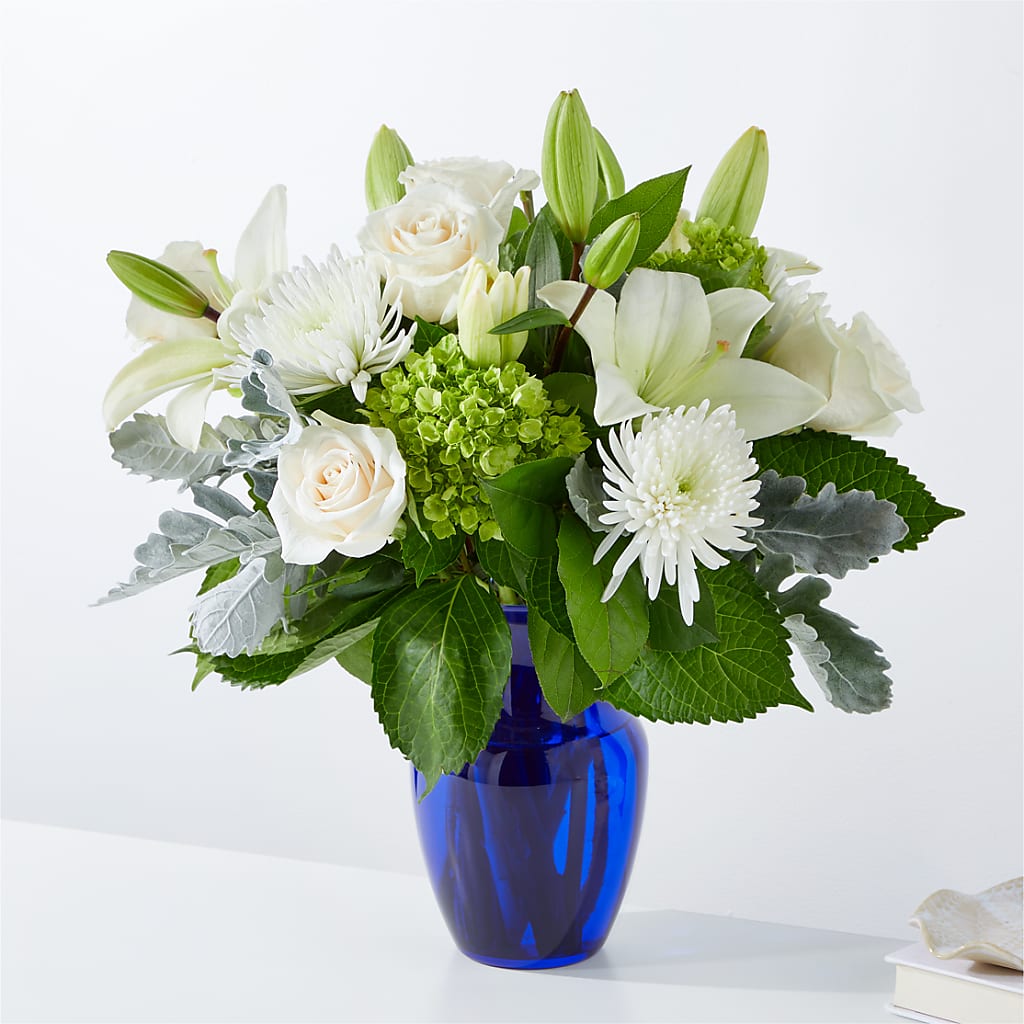 Snowy Dreams Bouquet – Happy Events By Euna, Metuchen NJ
