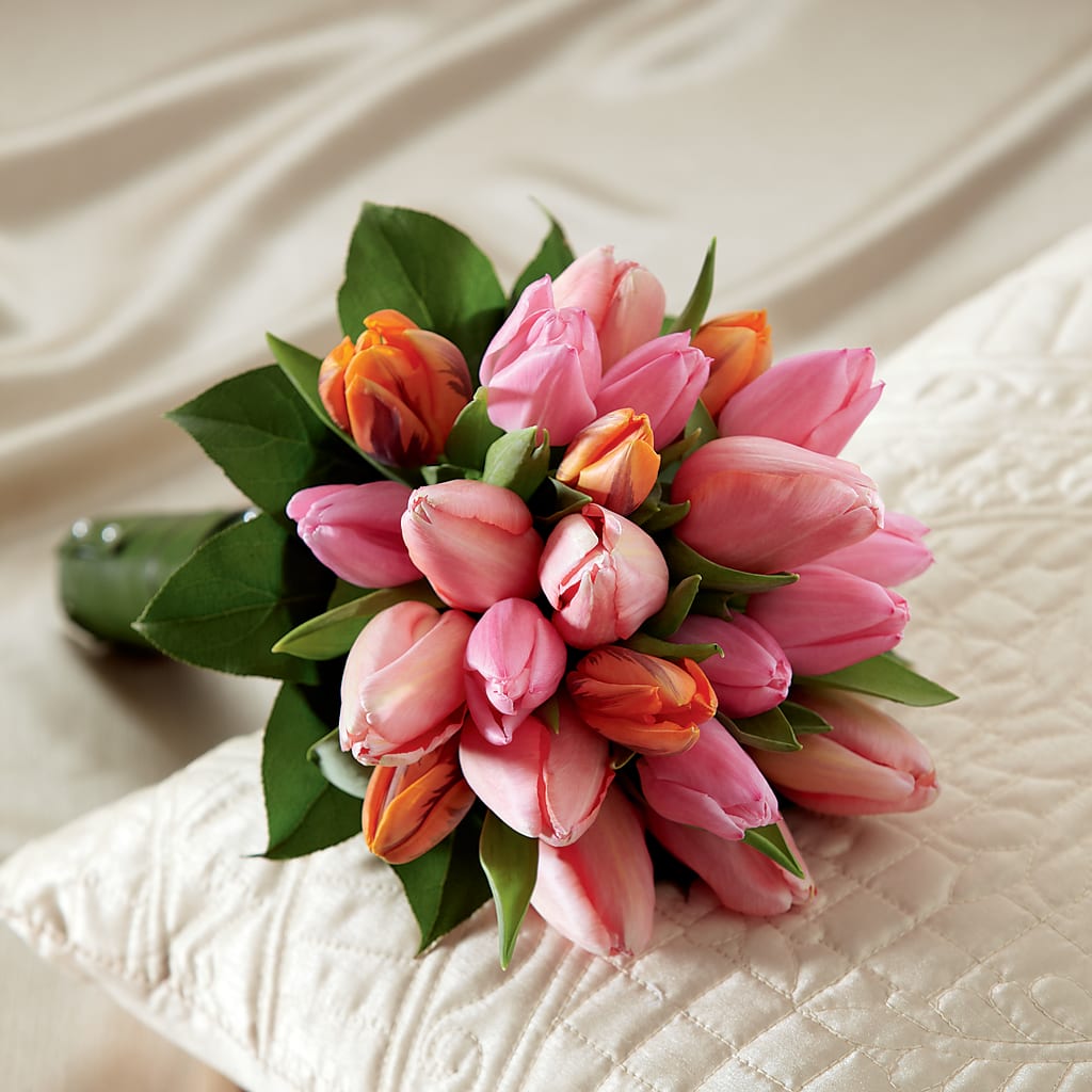 Embraceable Bouquet – Happy Events By Euna, Metuchen NJ