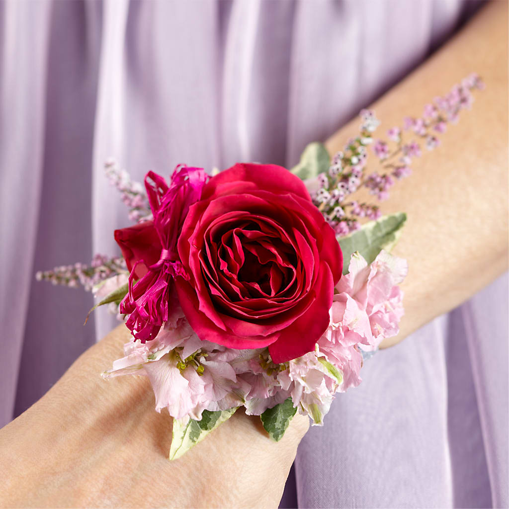 Rose Charm Corsage – Happy Events By Euna, Metuchen NJ